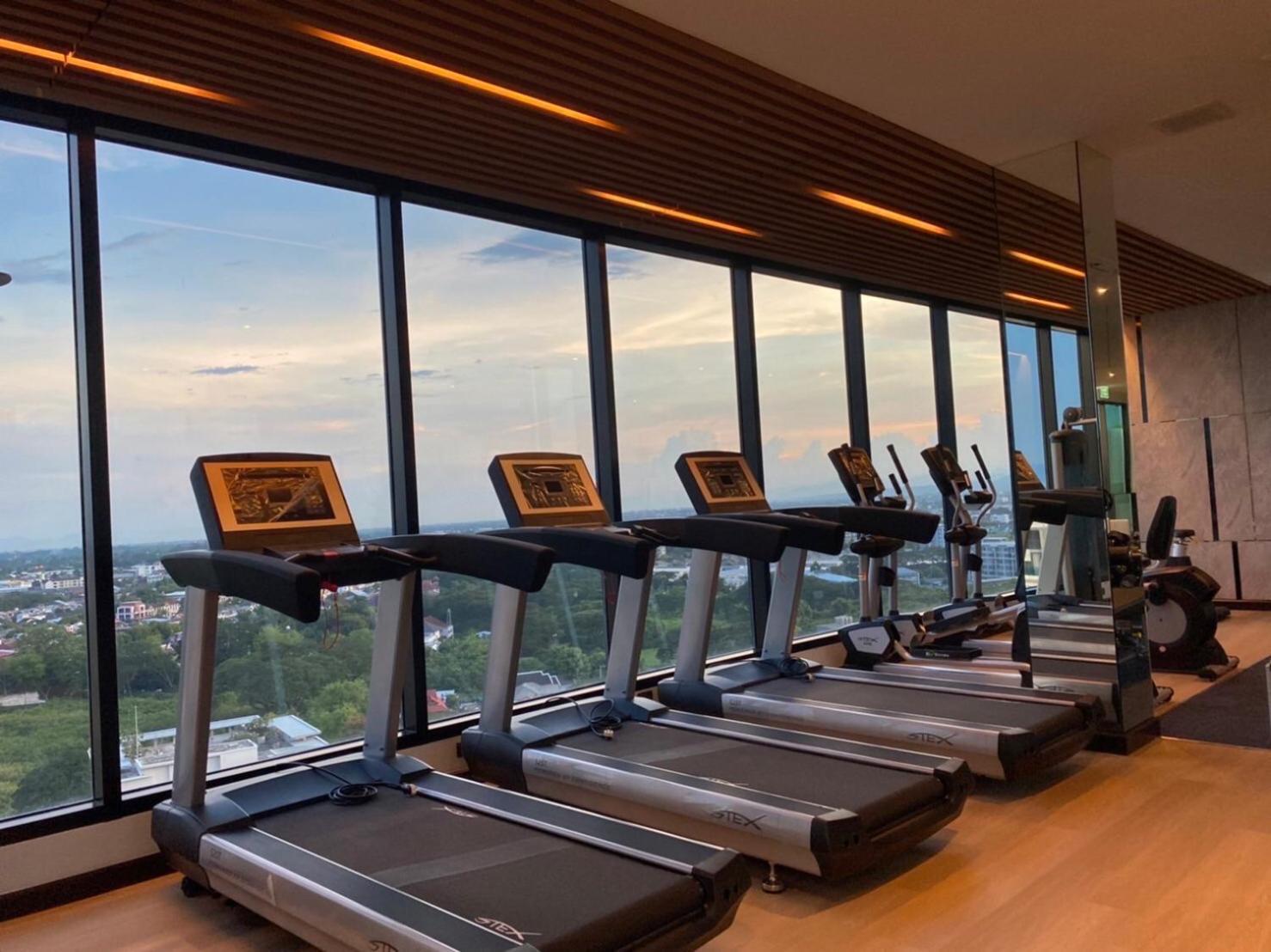 Luxury Condo Astra Sky River Condo Чиангмай Екстериор снимка
