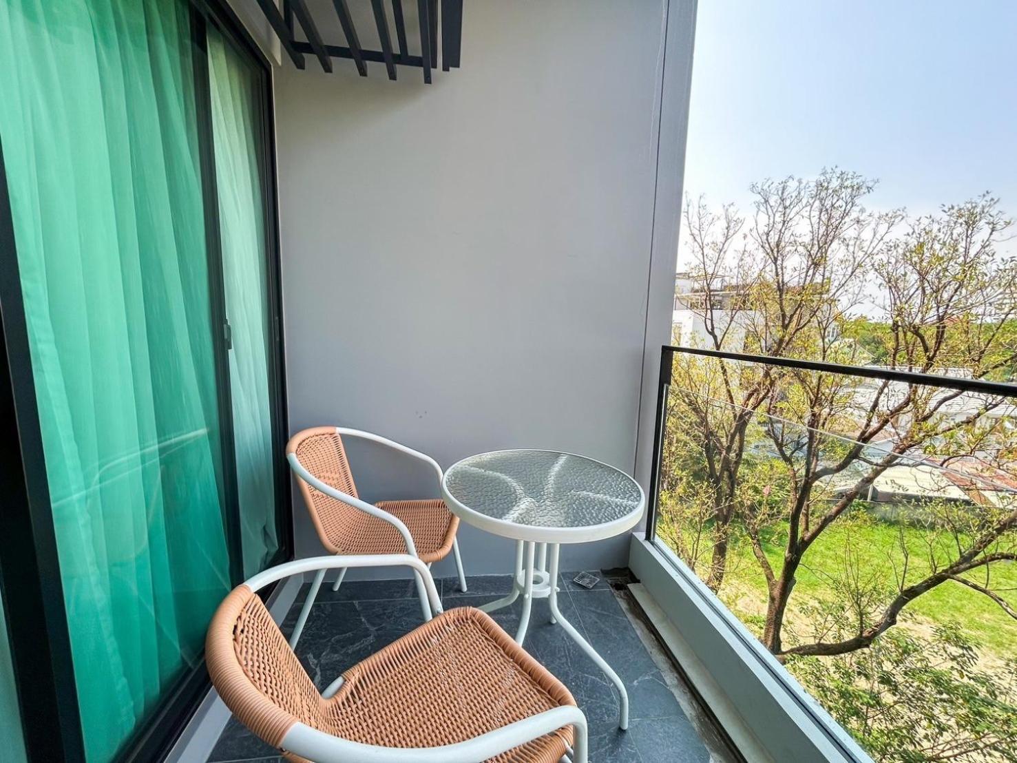 Luxury Condo Astra Sky River Condo Чиангмай Екстериор снимка
