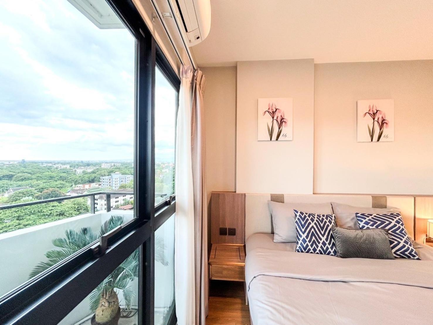 Luxury Condo Astra Sky River Condo Чиангмай Екстериор снимка