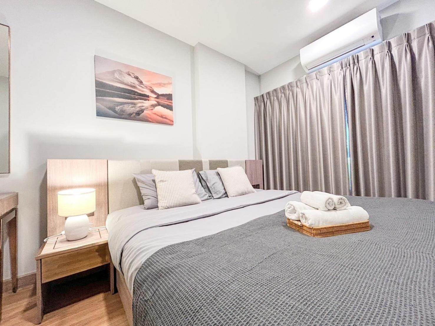 Luxury Condo Astra Sky River Condo Чиангмай Екстериор снимка