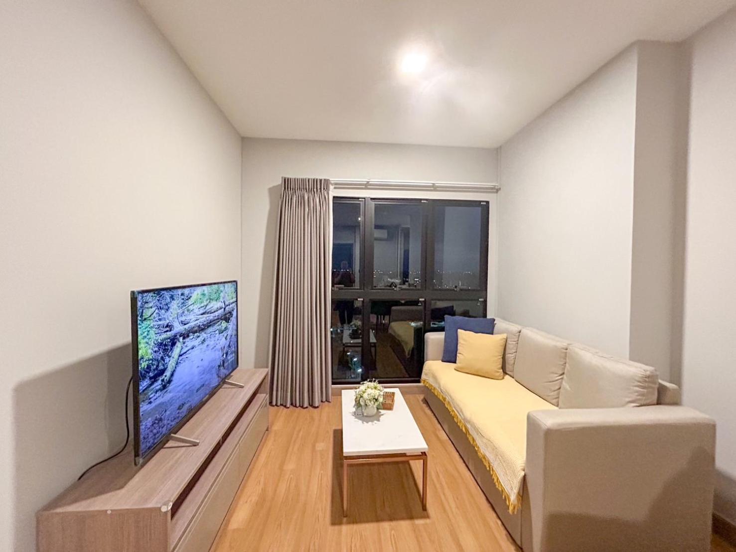 Luxury Condo Astra Sky River Condo Чиангмай Екстериор снимка
