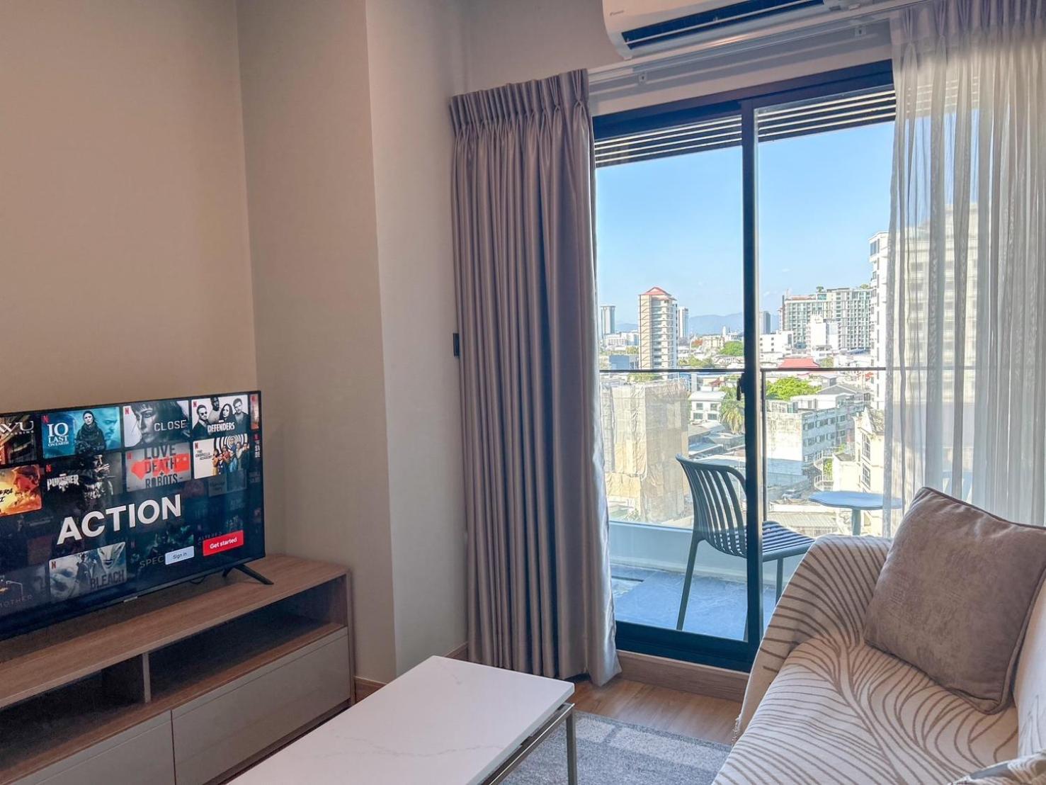 Luxury Condo Astra Sky River Condo Чиангмай Екстериор снимка