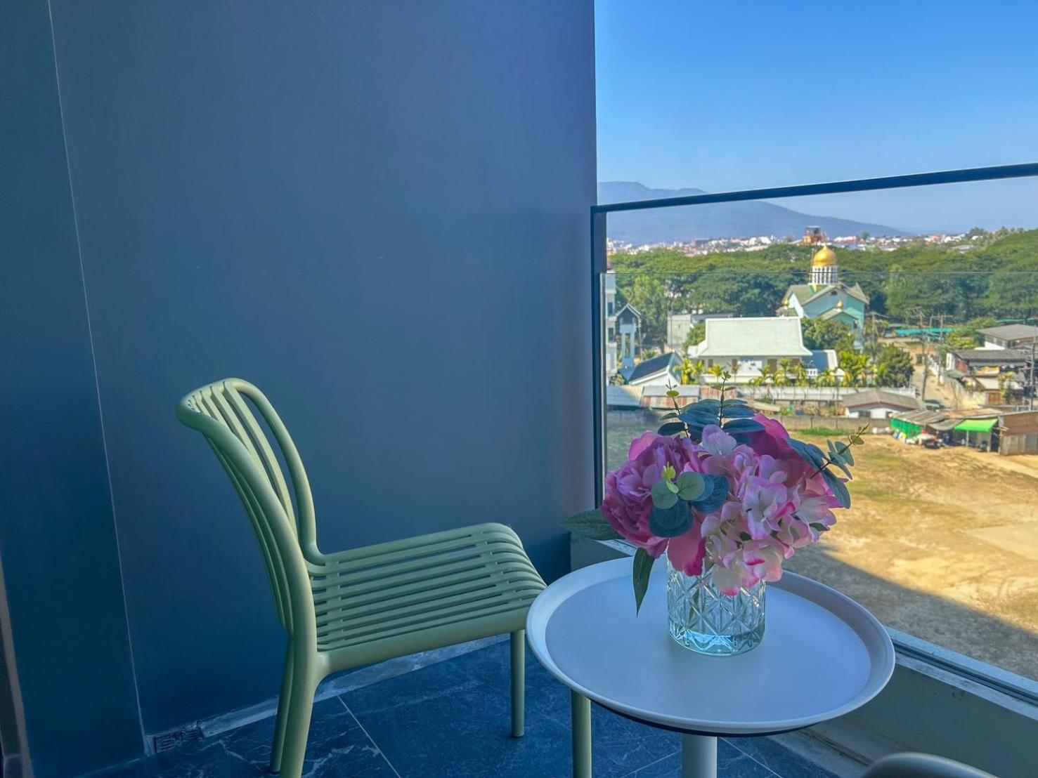 Luxury Condo Astra Sky River Condo Чиангмай Екстериор снимка